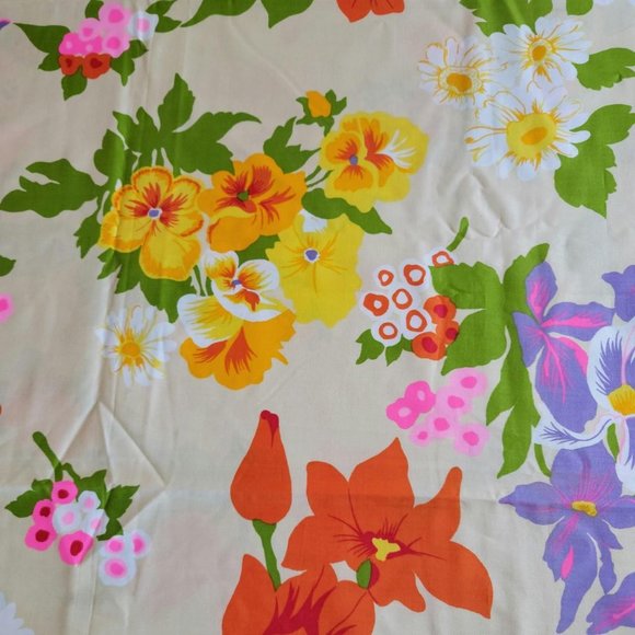 Deadstock Vintage Fabric - Picture 1 of 4